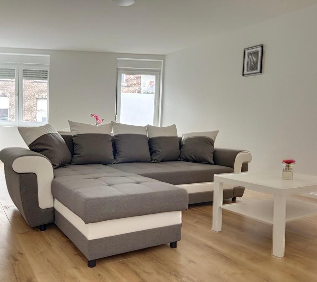 Wauters 77 Bruxelles -Charleroi-Airport Apartment ภายนอก รูปภาพ